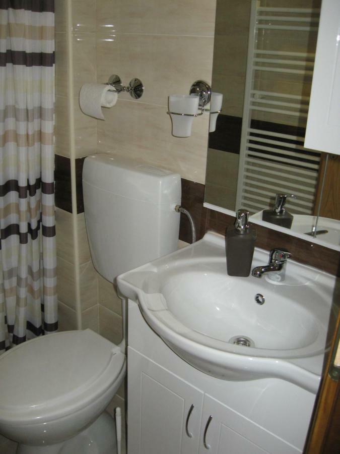 Antonia & Arian Apartment Roc Ngoại thất bức ảnh