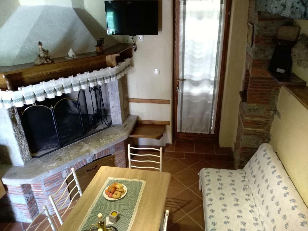 Antonia & Arian Apartment Roc Ngoại thất bức ảnh